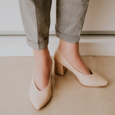 Czółenka Modern Beżowe Skórzane