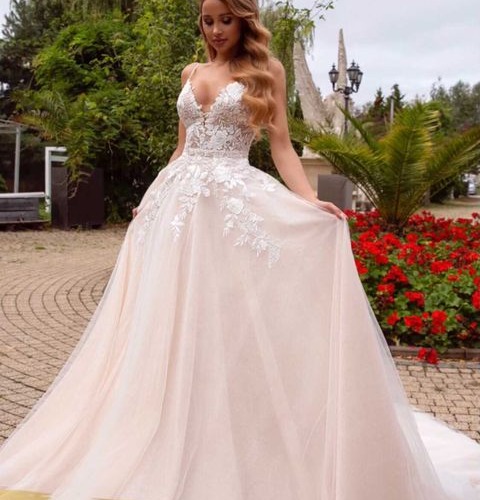 Kup suknię ślubną w Sofia Rein - buty My Wish otrzymasz gratis!